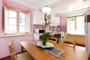 Apartment Nina